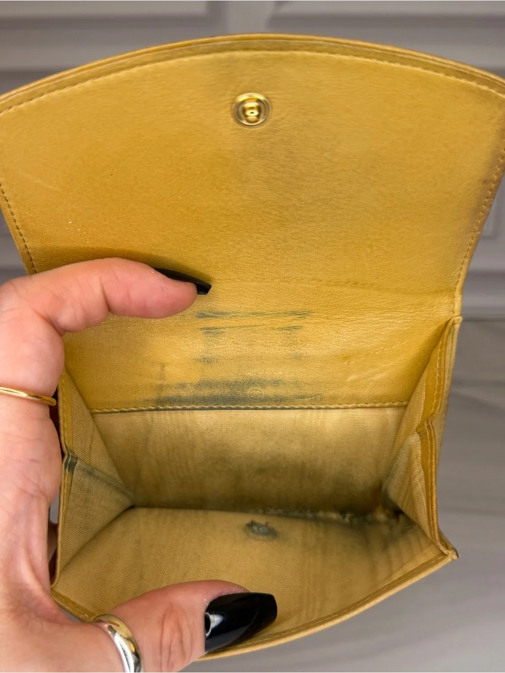 CHANEL Cambon Ligne Camel Caviar Leather Snap Bifold Wallet Vintage